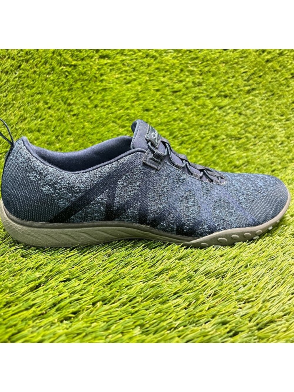 Skechers Breathe Easy Infi-Knity Womens Size 8.5 Blue Walking Shoes Sneakers